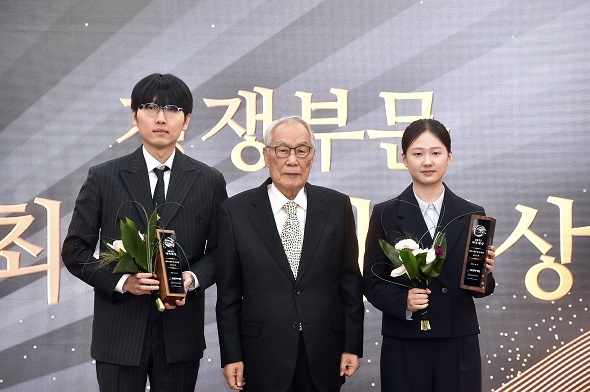 신진서 국수산맥배 2회 우승 총정리｜리웨이칭 결승 205수·19연승·우승상금 1억원·2022년 기록