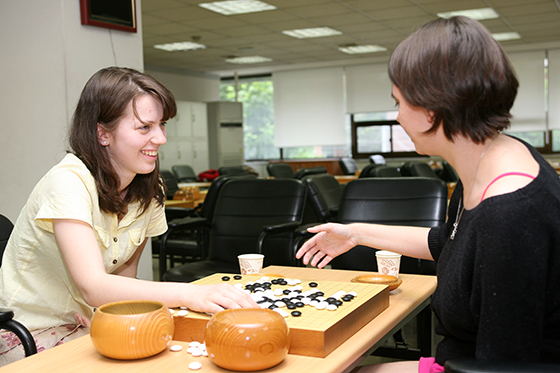 우크라이나 미녀 마리야, 입단 1년 7개월 만에 첫승 
