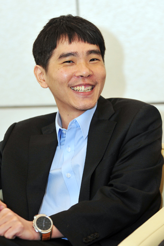 이세돌, 8억 넘는 수입으로 2016년 상금왕 올라
