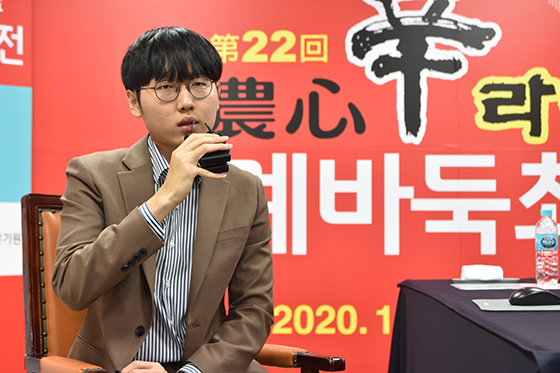 신진서, 중국 탕웨이싱 상대로 농심신라면배 첫승 기록