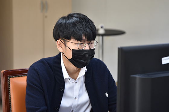 신진서, 개인통산 500승 달성하며 춘란배 결승 진출!