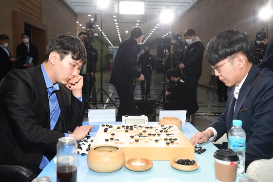 신진서, 남해 슈퍼매치 전승하며 ‘신진서 전성시대’ 열어