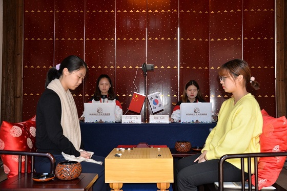 바둑여제 최정, 왕천싱 누르고 오청원배 결승 선승