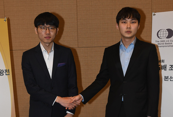 랭킹 1위 신진서ㆍ2위 박정환, LG배 결승 빅뱅