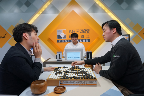 셀트리온, KB리그 준플레이오프 2차전 반격 성공 