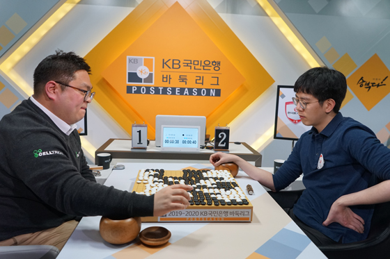 한국물가정보, KB리그 챔피언결정전에서 먼저 웃었다 