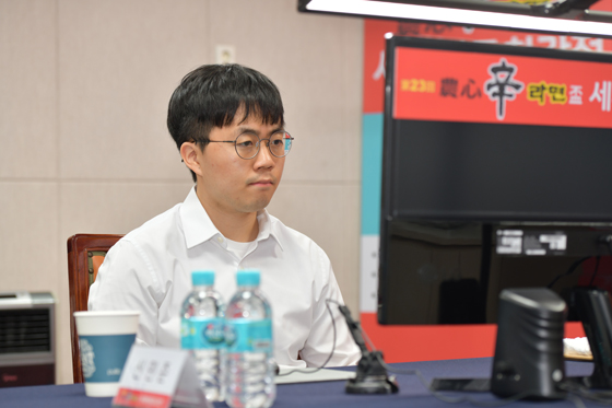 신민준, 이야마에 역전패하며 한국 2차전 전패 마감 