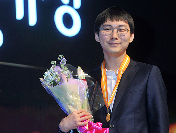 ‘신기록 제조기’ 박정환, 39개월 연속 1위 지켜