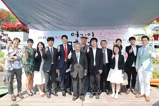 바둑 꿈나무 한자리에…크라운해태배 어린이 명인전 성료