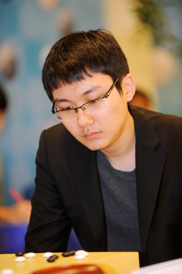 박정환, 13개월째 1위